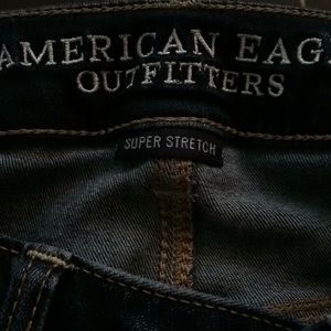 AE reg size 6 super stretch skinny jeans
